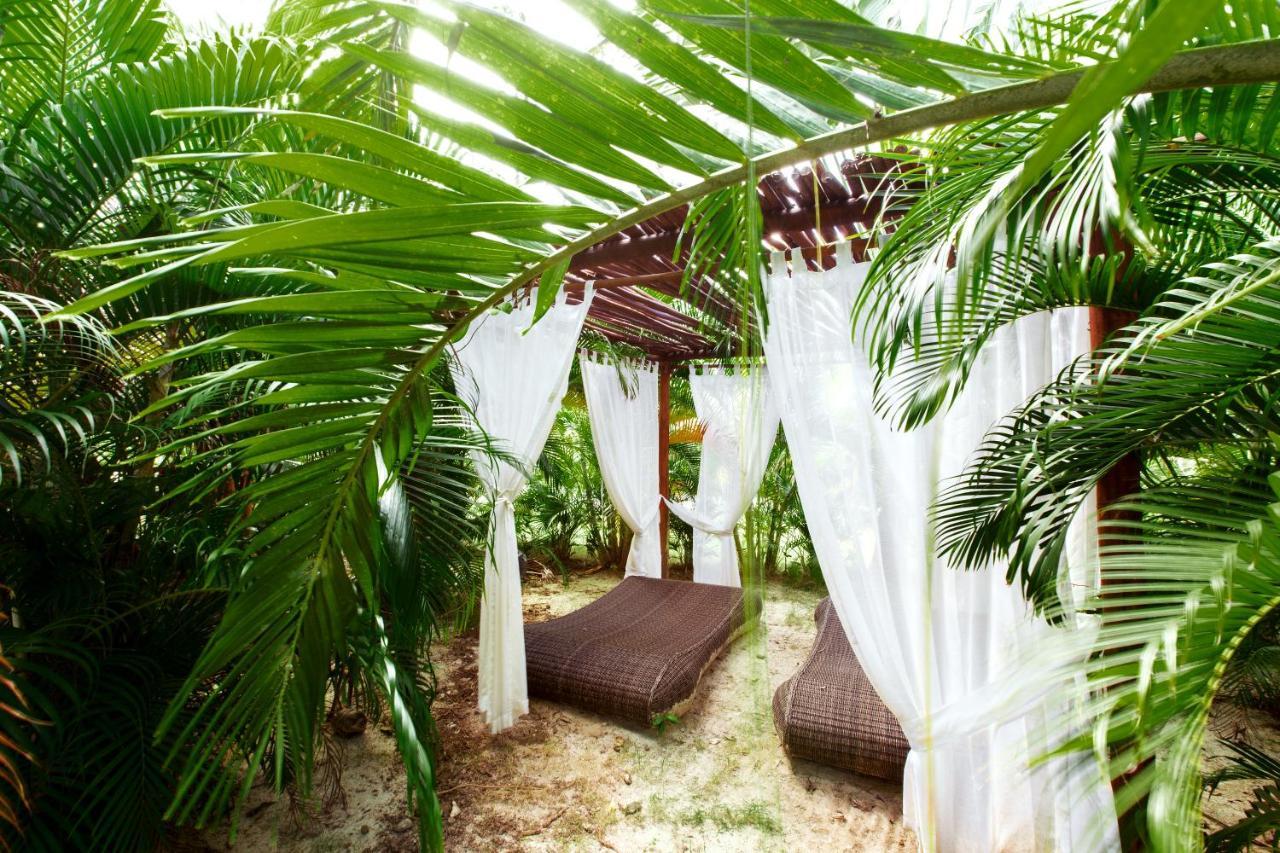 Aventura Village Los Corales Beach And Spa Πούντα Κάνα Εξωτερικό φωτογραφία