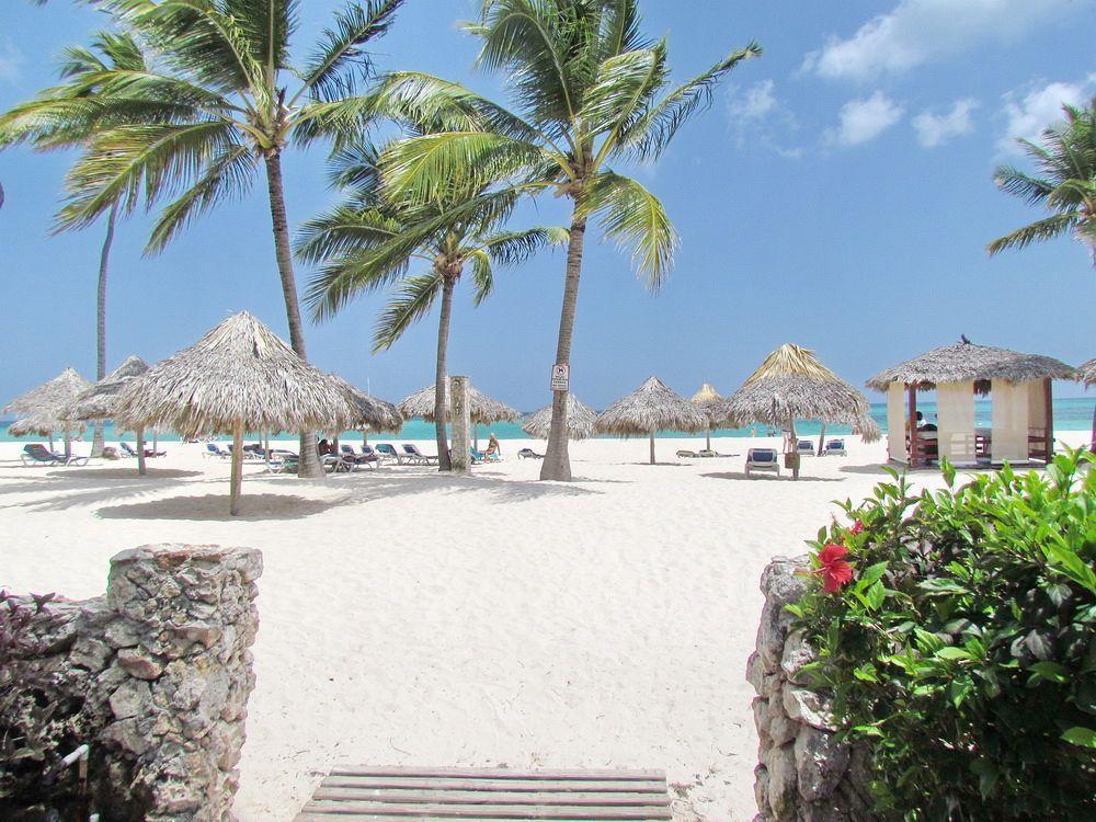 Aventura Village Los Corales Beach And Spa Πούντα Κάνα Εξωτερικό φωτογραφία